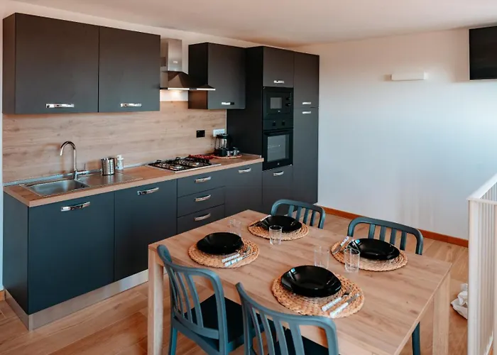 Giulia And Giada's House Apartment *