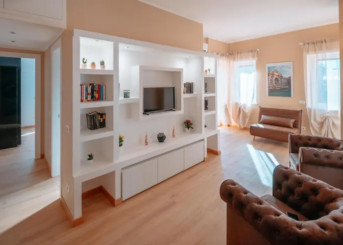 Giulia And Giada's House Apartment *