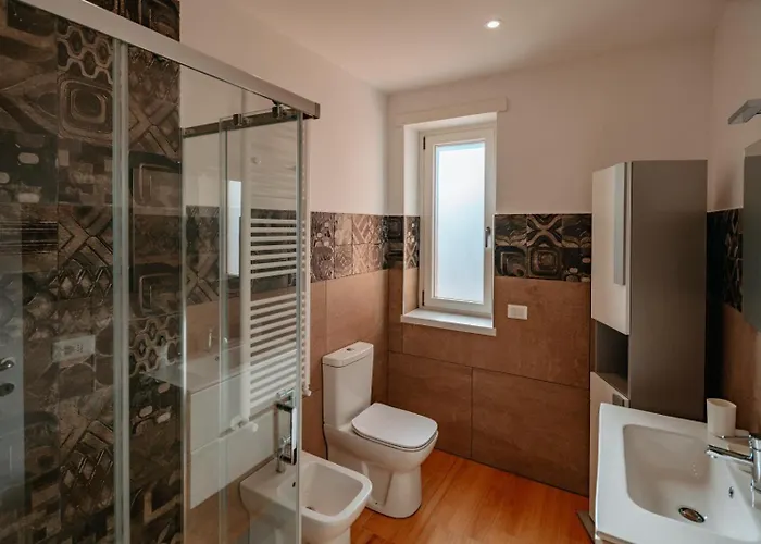 Giulia And Giada's House Rom