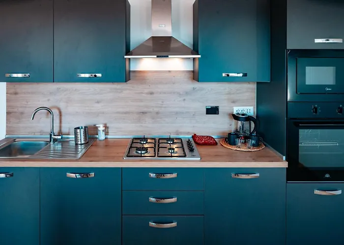 Giulia And Giada's House Rom