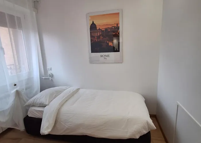 Giulia And Giada's House Rom